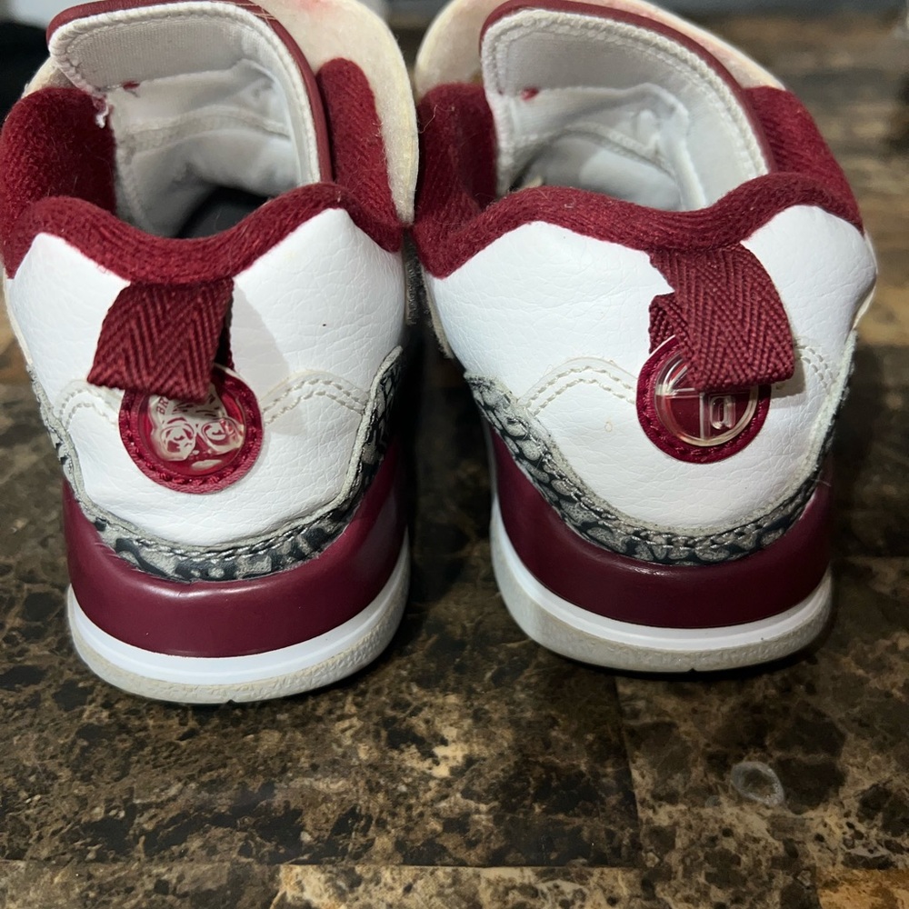 Jordan Kids Sneakers in White and Burgundy